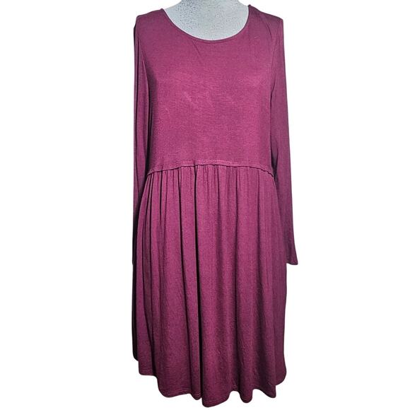 Burgendy Dress with Pockets Size Medium - Picture 1 of 4